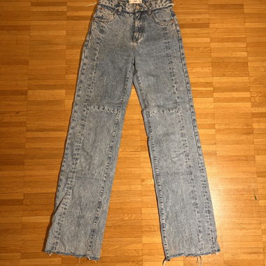 Jeans Mango blu con volant