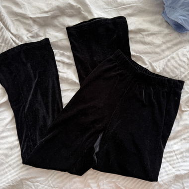 Pantalone a zampa in velluto nero