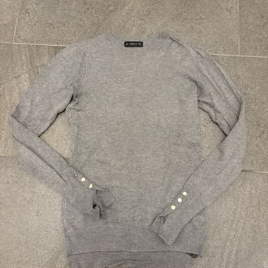 Pullover Grau