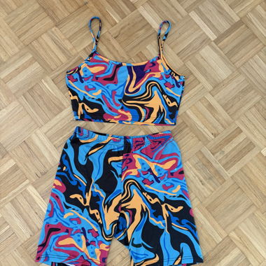 Colorful set with crop top and shorts