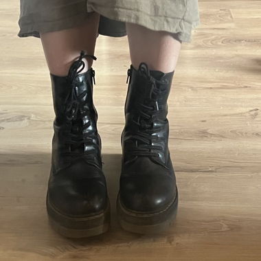 Bottes noires compensées 