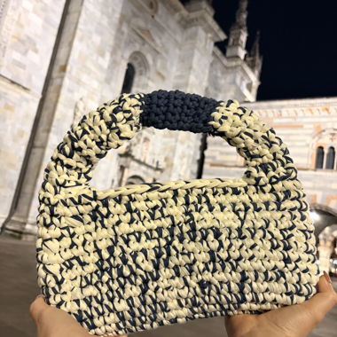 Borsa uncinetto fatta a mano 