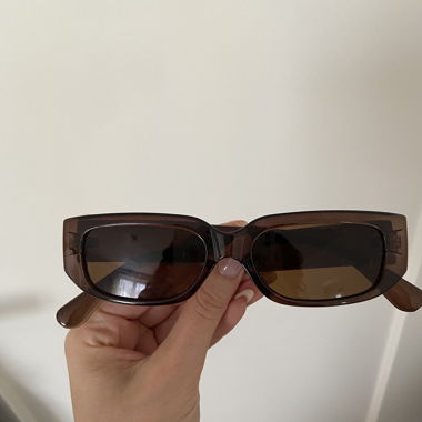 brown sunglasses 