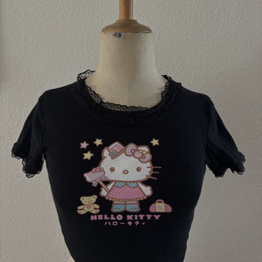 Hello Kitty Crop Top