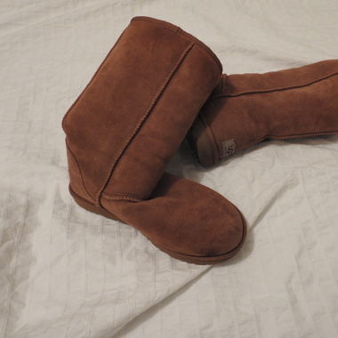 Ugg Bots