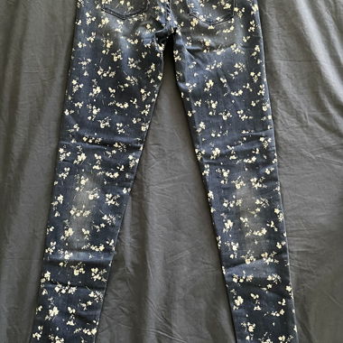 Jeans Levi's à fleurs