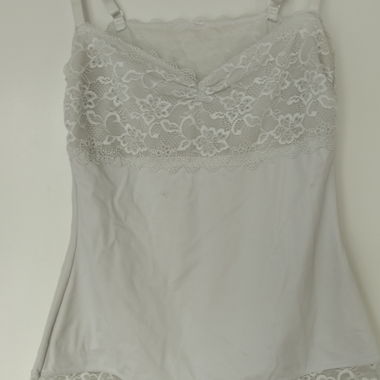Top in pizzo bianco