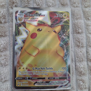 Carta Pokemon Pikachu VMAX
