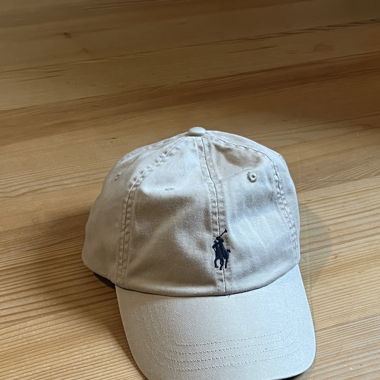 beige Polo Ralph Lauren Kappe