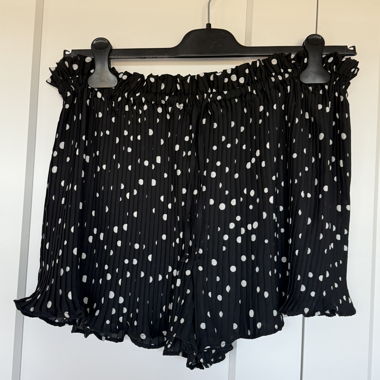 Gepunktete Hosen schwarz/weiss