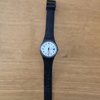 Swatch Swiss Made Uhr – Tag & Datum – Guter Zustand