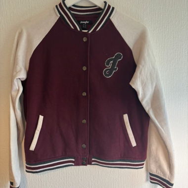 Veste de style universitaire 