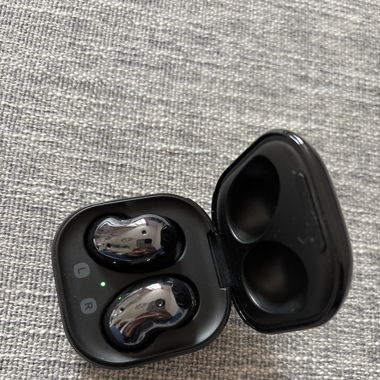 Samsung Galaxy Buds live