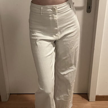 Weisse Hose 