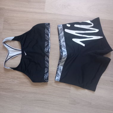 NIKE Badeanzug