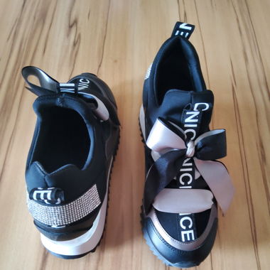 Schuhe