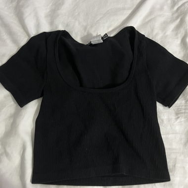 Black Ribbed Top