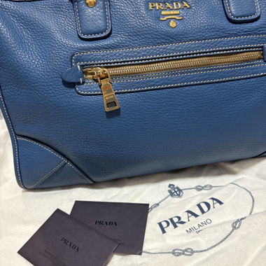Prada Lederhandtasche