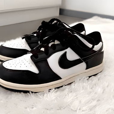Nike Dunk Low Noir 