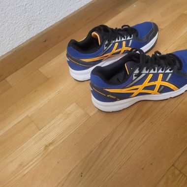 Asics Turnschuhe