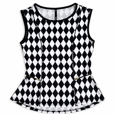 Black-and-White Top with Diamond Pattern