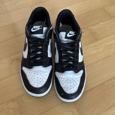 Nike dunks low panda