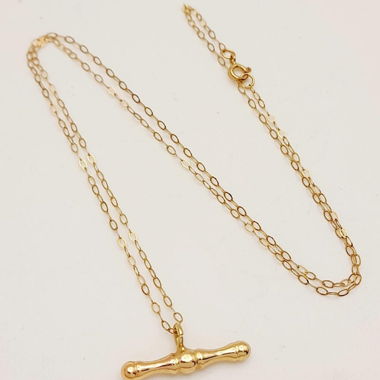 9ct Vintage T-Bar Necklace