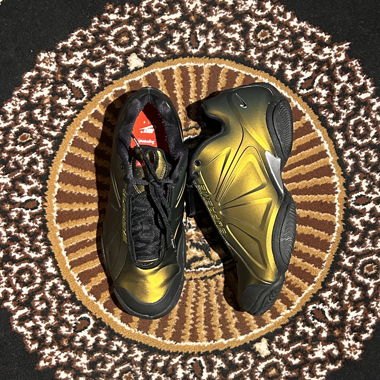 Nike Air Zoom Courtposite Supreme Gold