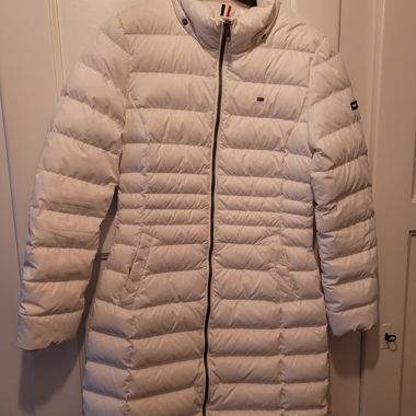 Tommy Jeans  Essential Hooded Daunenmantel - weiss