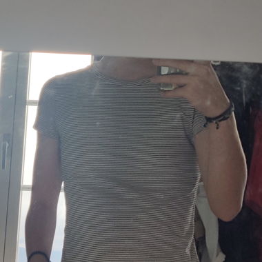 Gestreiftes T-Shirt 