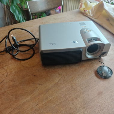 Projecteur HP vp6121
