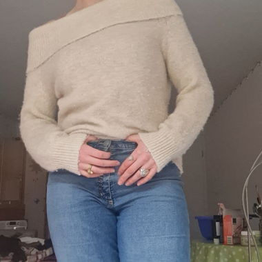 Maglione over-the-shoulder