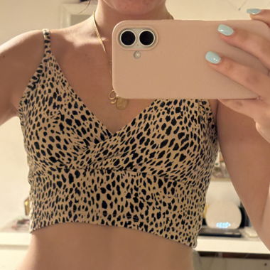 Top leopardato a spalline