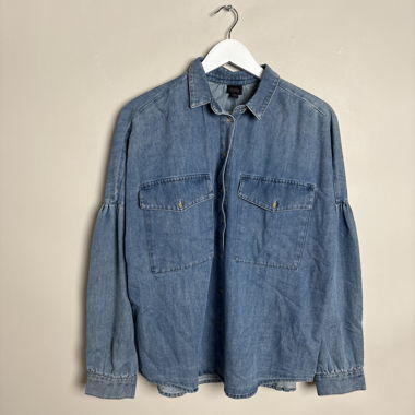 Overshirt in denim
