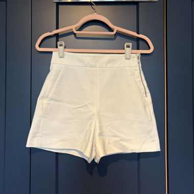 ZARA weisse Shorts