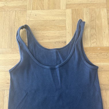 Brandy Melville Top 