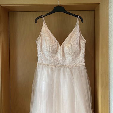 Pink Lace Evening Dress