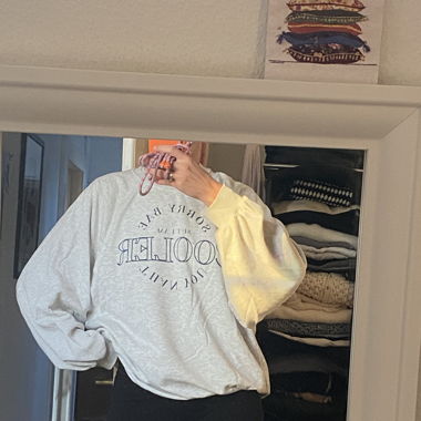 Grey sweater 
