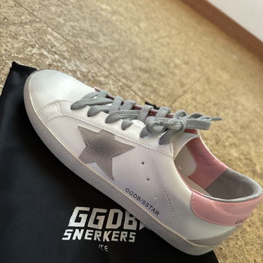 Golden Goose
