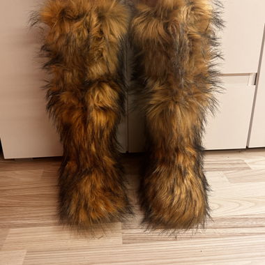 Künstliche Fell-Stiefel braun-schwarz