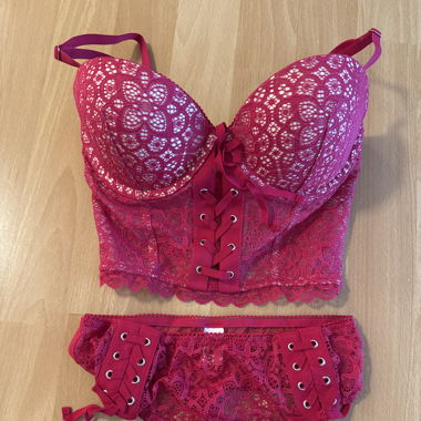 VICTORIA'S SECRET SET