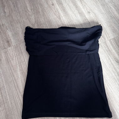 Top con spalle scoperte