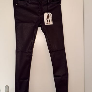 Beschichtete Skinny Hose Gr. 38