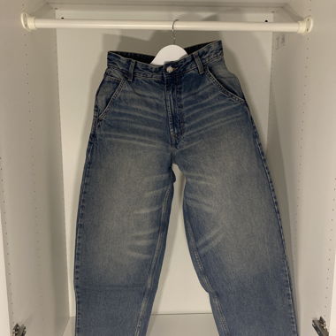 Washed Barrel Jeans