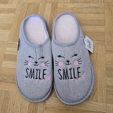 Mules de maison pour chat, taille 39