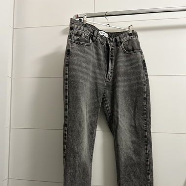 Mom Jeans