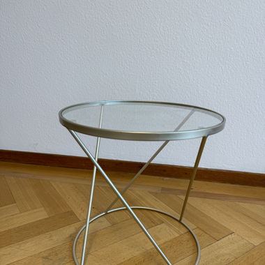 Beistelltisch