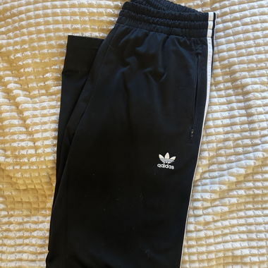 Adidas jogger 