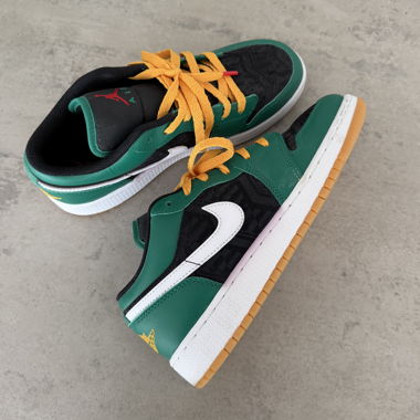 Nike Air Jordan Sneakers