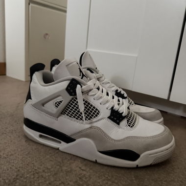 Jordan 4